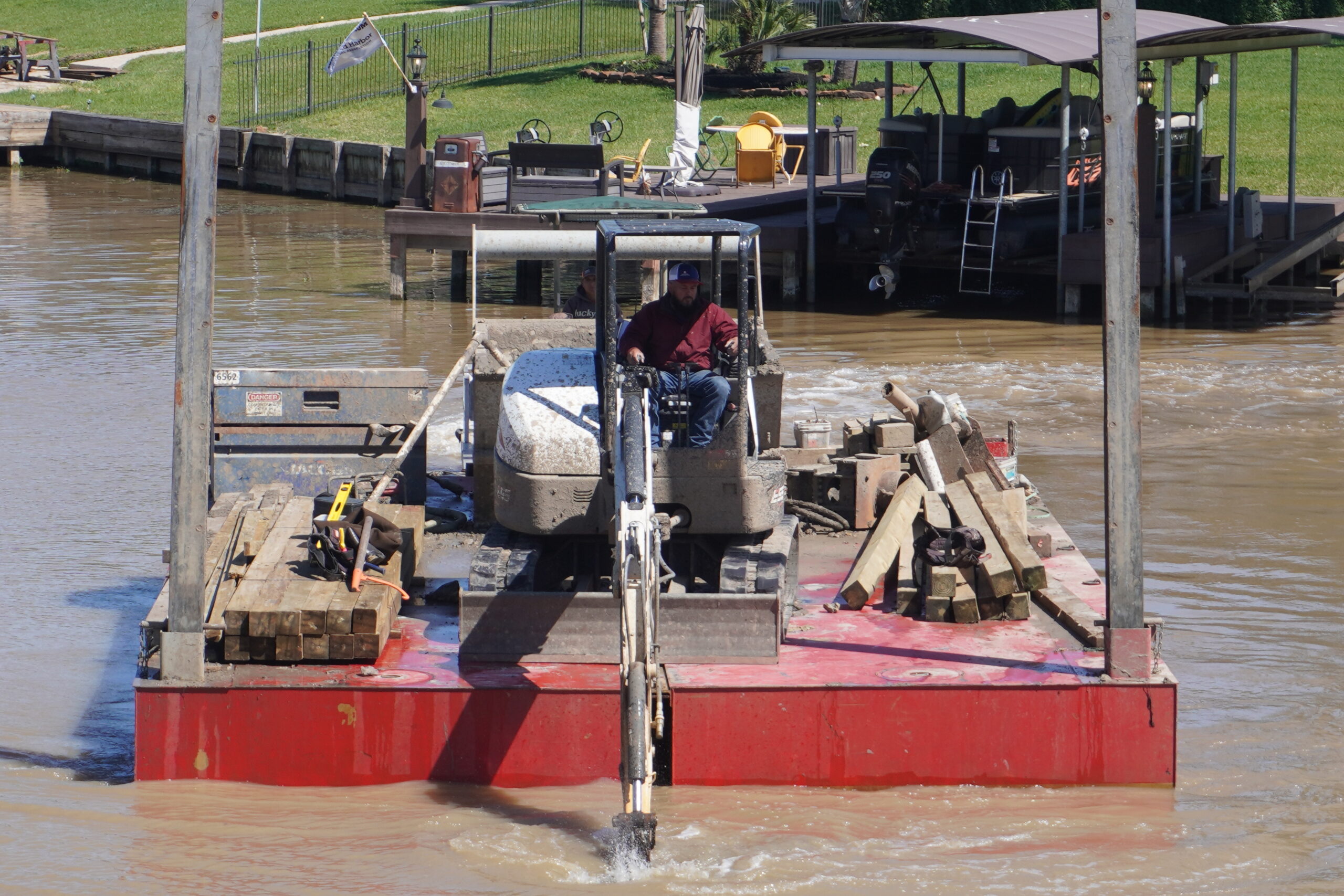 G&C dock crew installing dock boards