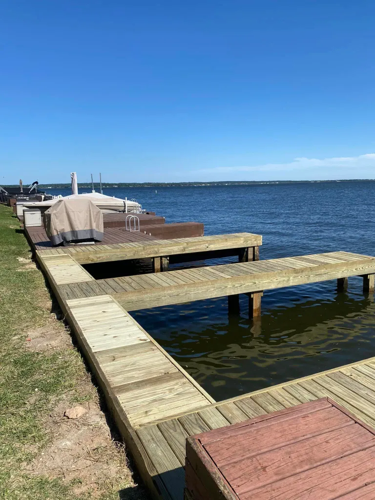 Pier construction Lake Conroe